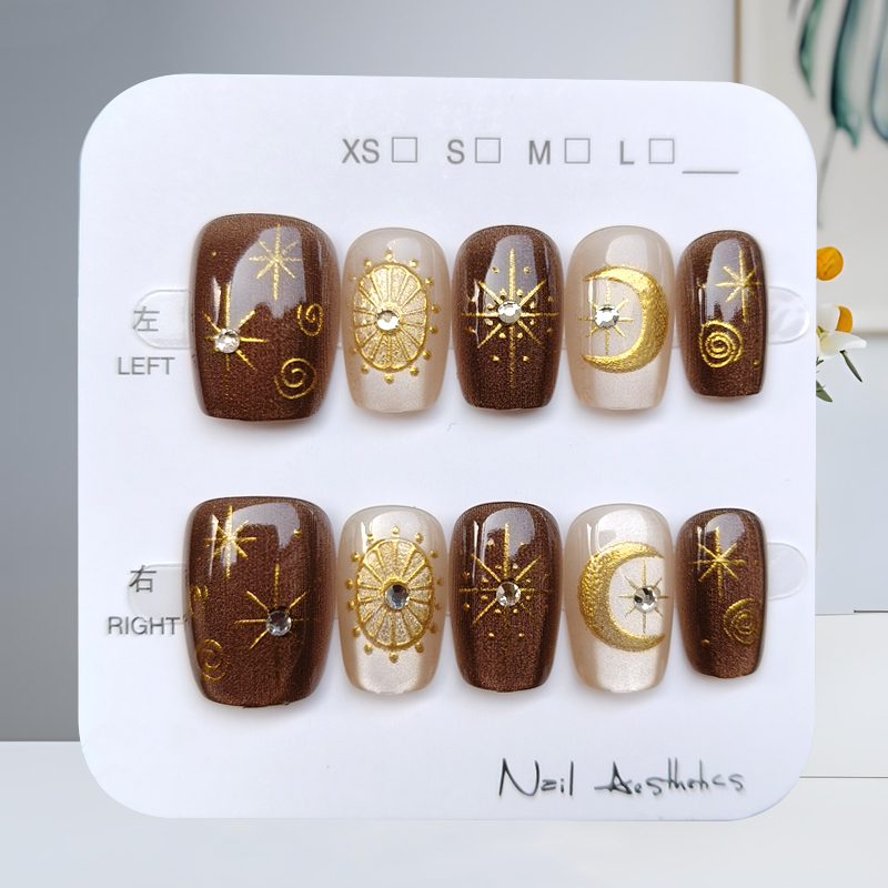 Nail Art Press On - 10 szt. Jesienno-zimowe brązowe naklejki na